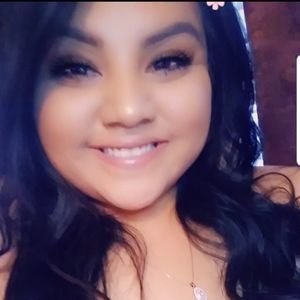 Meet your Posher, Bee